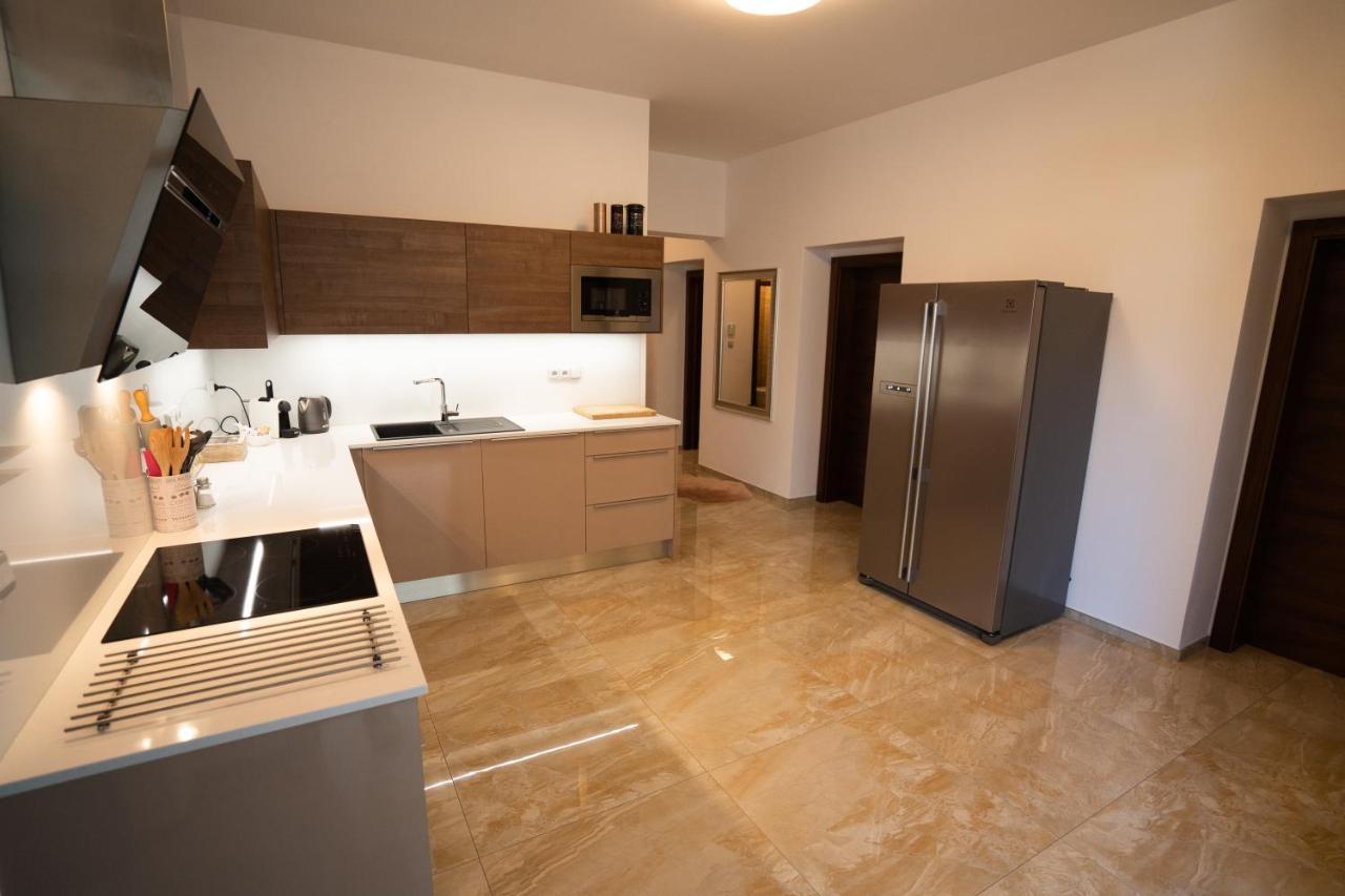 Apartmán Black Field